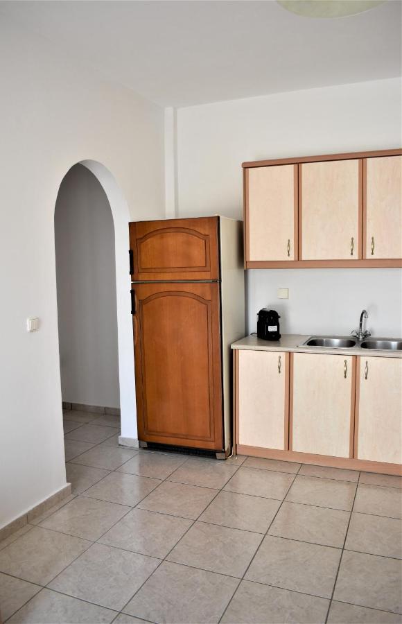 Emorfia Apartment Kamári Kültér fotó