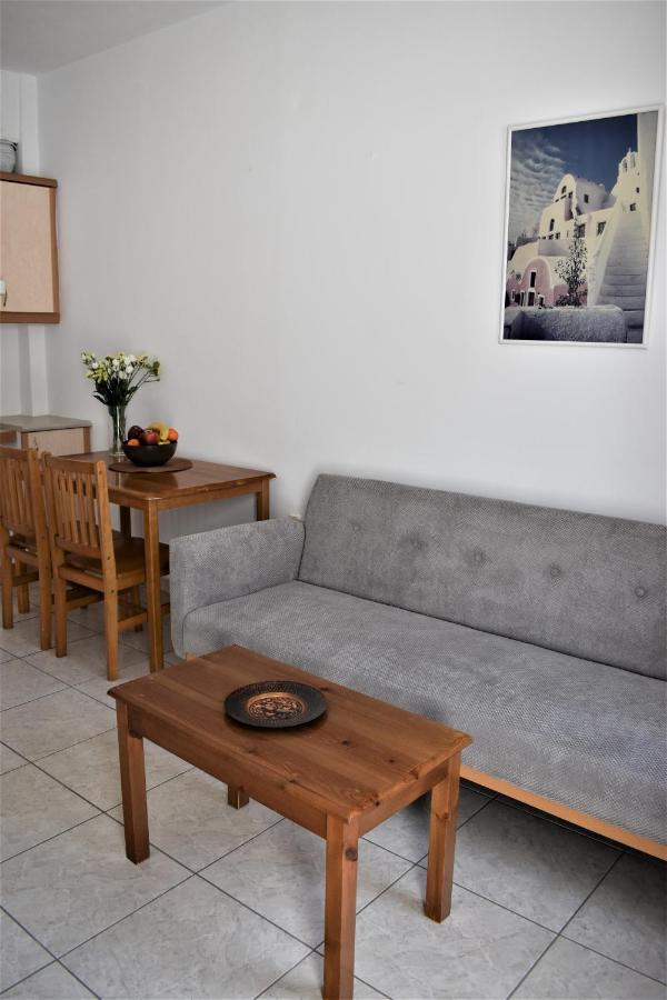 Emorfia Apartment Kamári Kültér fotó